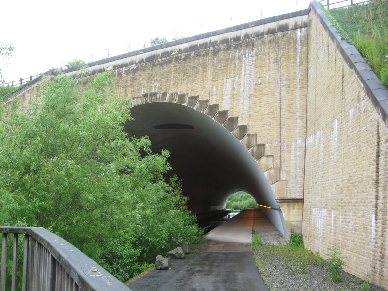 File:Manchester Airport River Bollin tunnel under RWY 2.jpg